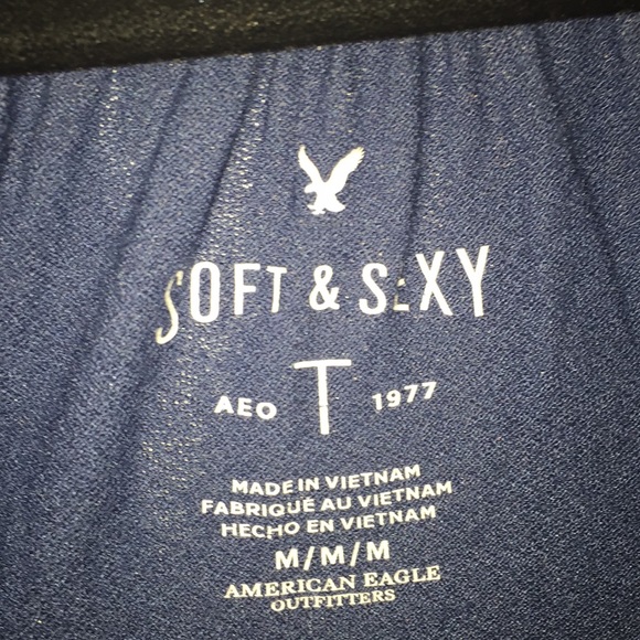 Top - Picture 2 of 2